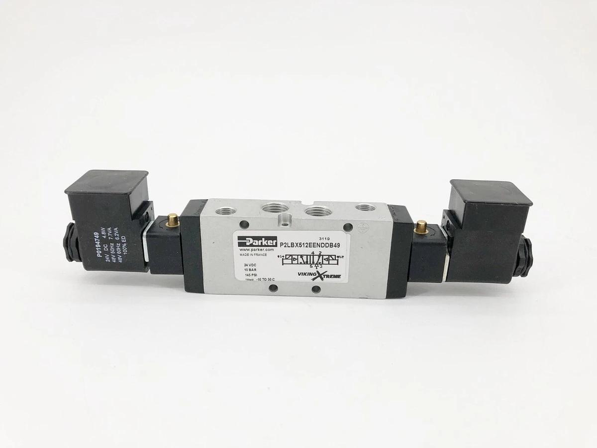 New Parker P2LBX512EENDDB49 Solenoid Valve 24VDC 1-1/4" 5/2 2-Position
