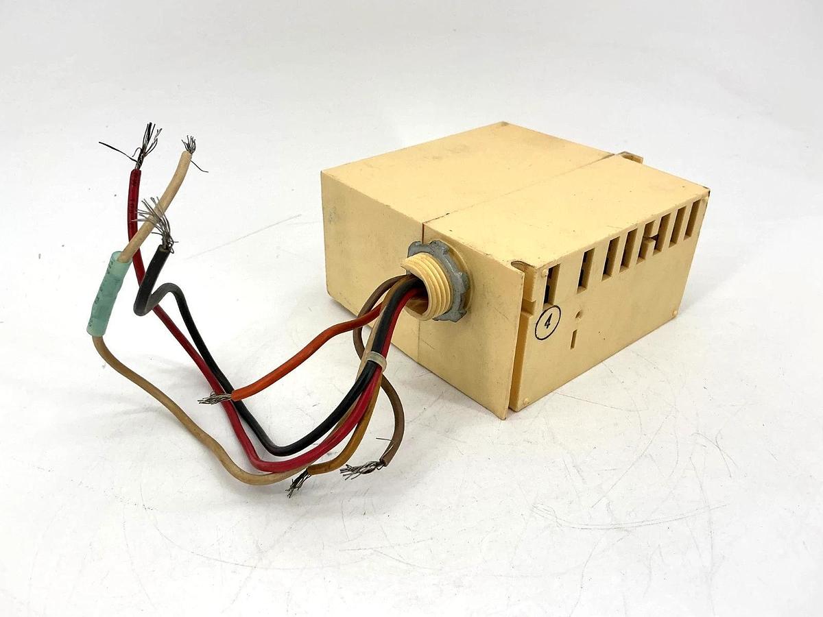 Used RC480/10/A Power Supply Programmable Relay 6Wire 1.2W 480VAC RC48010A RC480/10/6