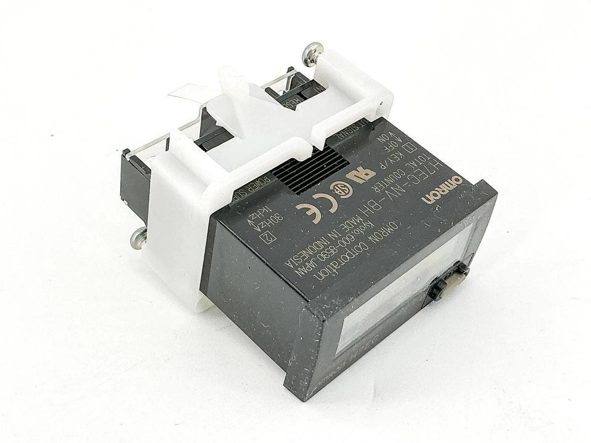 New Omron H7EC-NV-BH Count Totalizer 8 Digit