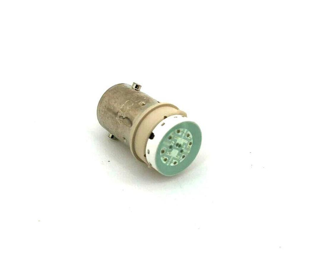 Lot of 8 New LSPD-2G Pilot Lights