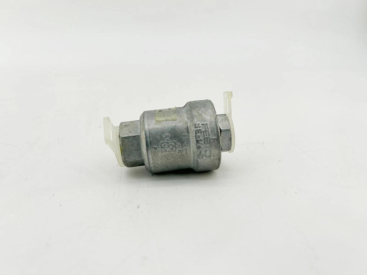 New Festo SE-1/4-B Valve 9686