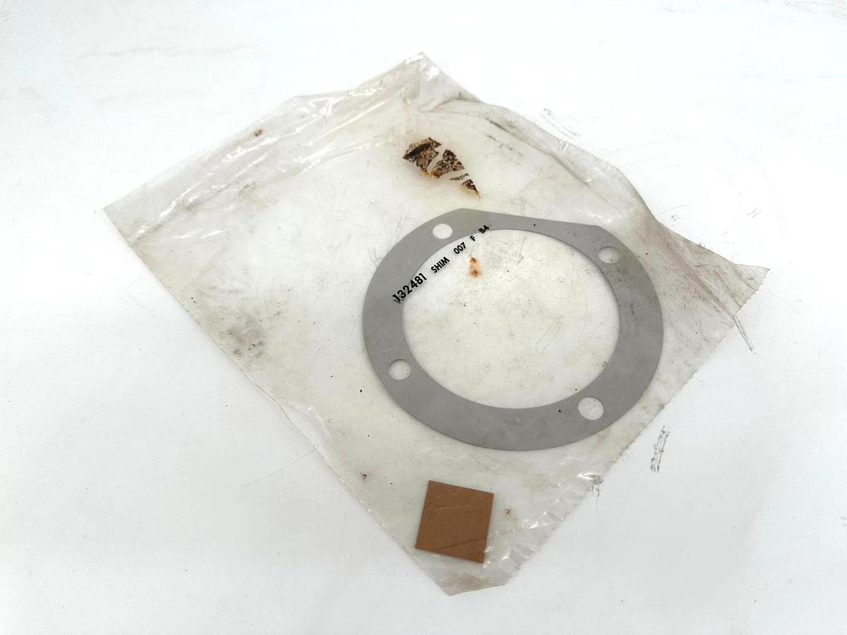 Lot of 2 New Hyster 132481 Shim 007 0132481