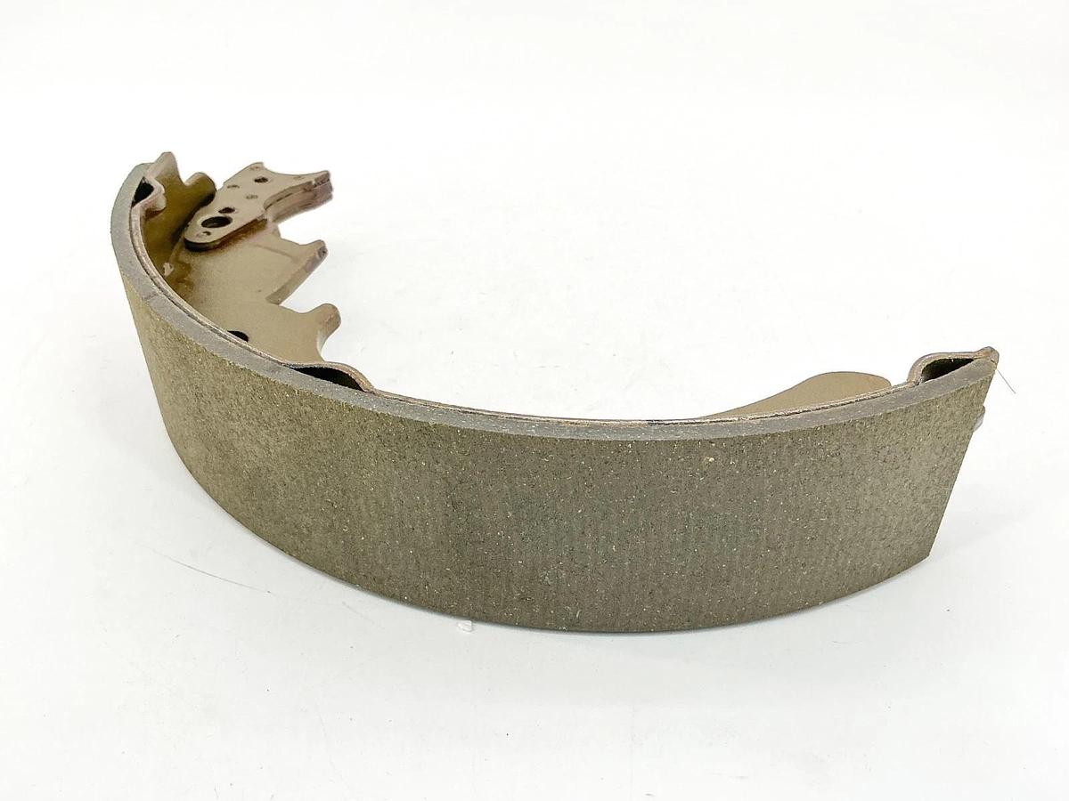 New Hyster 4064964 Brake Shoe Kit