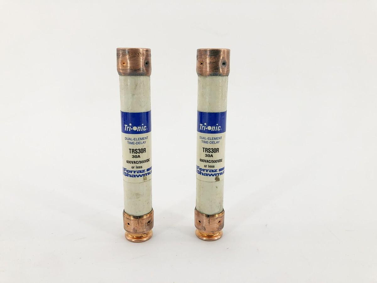 Lot of 2 New Ferraz Shawmut TRS30R Time Delay Fuses 30A 600VAC 300VDC