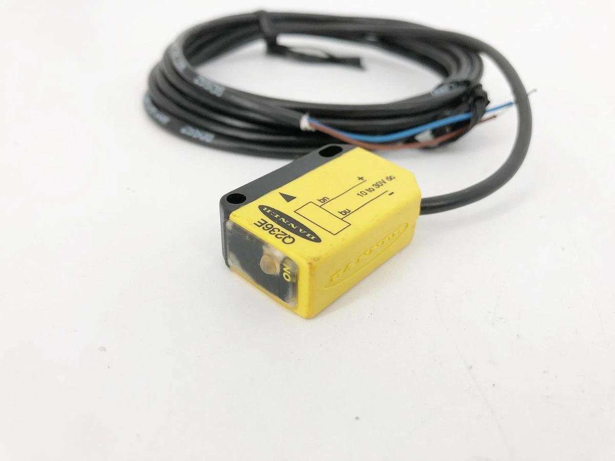 New Banner Q236E Photoelectric Sensor 10-32VDC - No Box