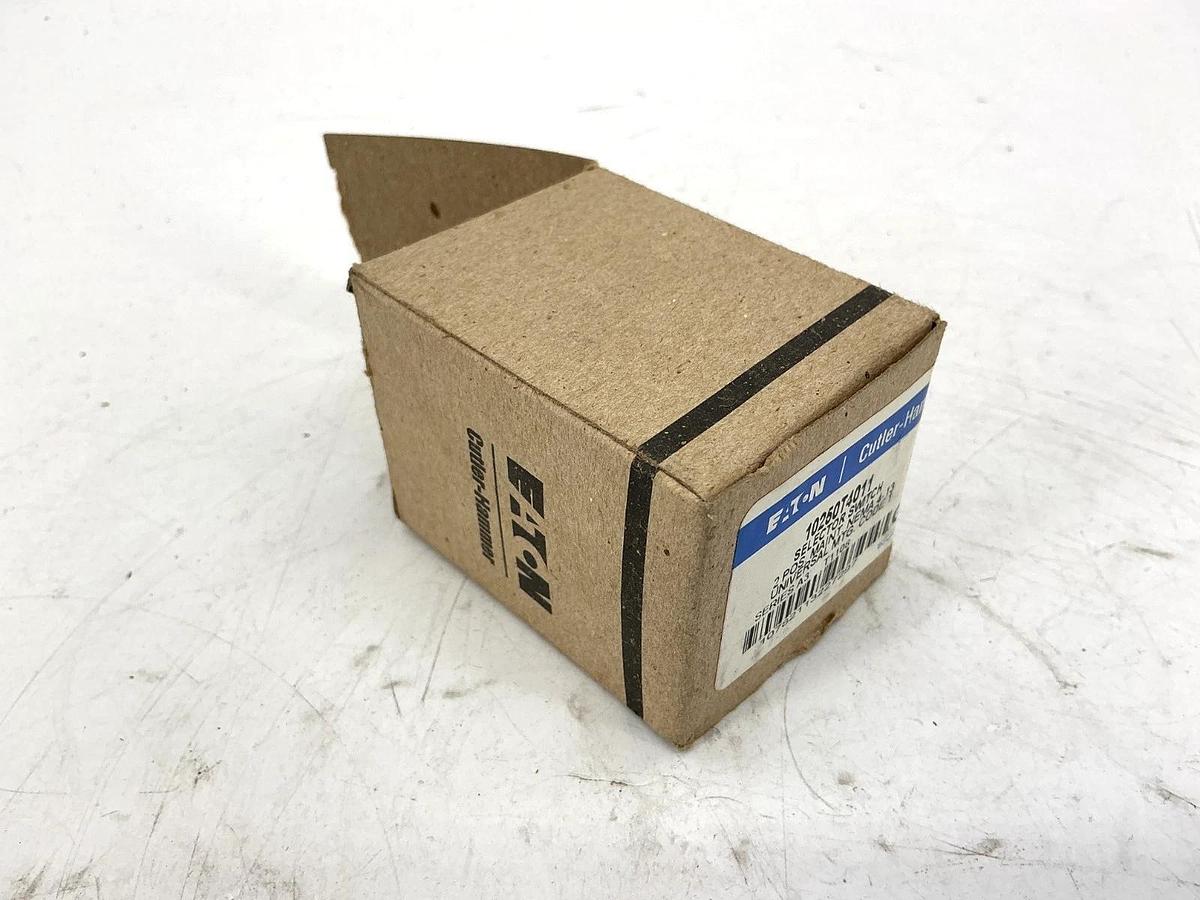 New Eaton Cutler-Hammer 10250T4011 Ser A3 Selector Switch 2Pos Maintained