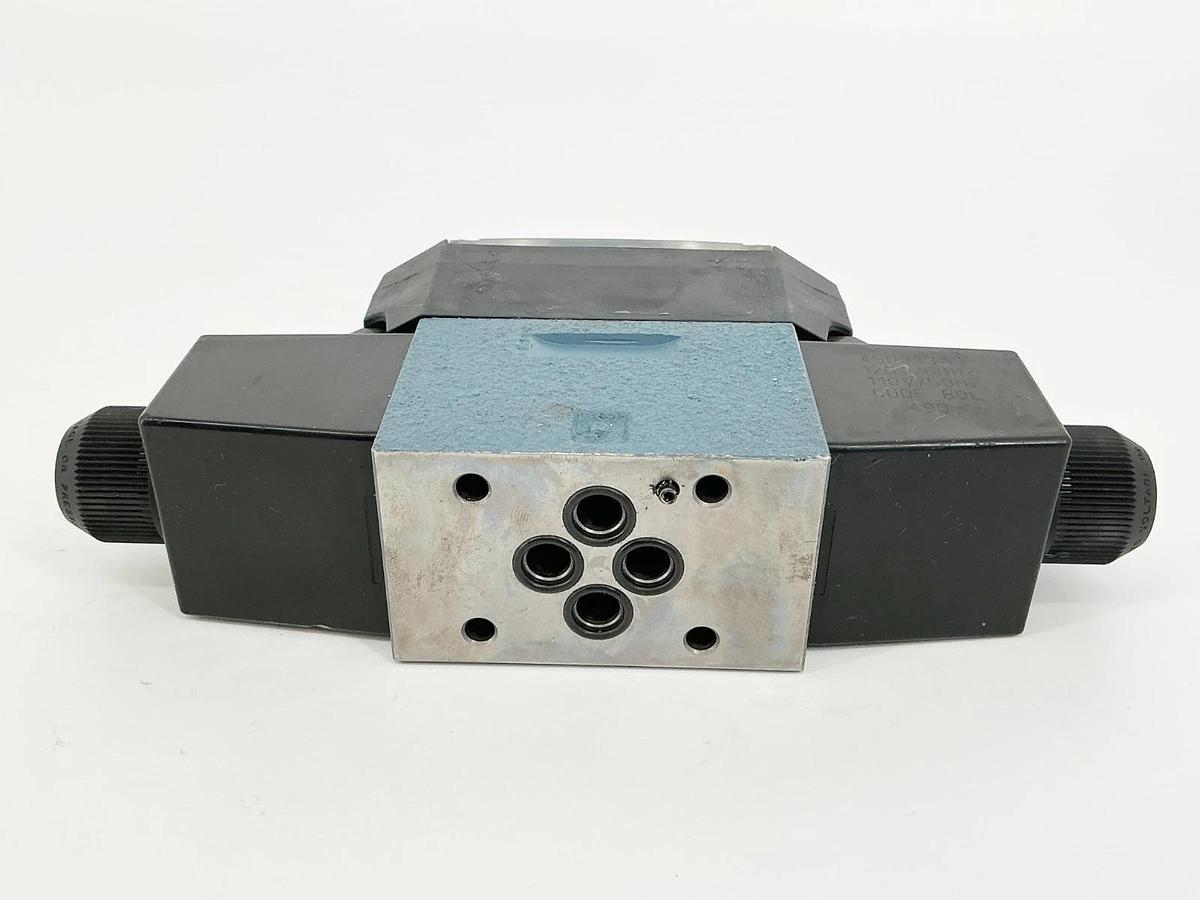 Continental Hydraulics VSD03M-3F-GB-60L-A Solenoid Valve 5000PSI 110/120V 26W -