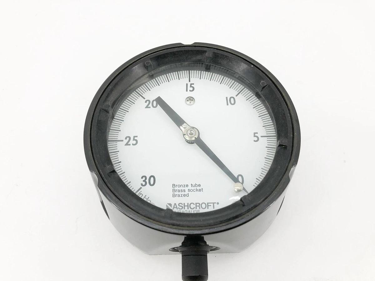 New Ashcroft 45-1279-AS-02L-30/0 Pressure Gauge 4-1/2" Dia. 30-0 in. Hg 1/4" NPT