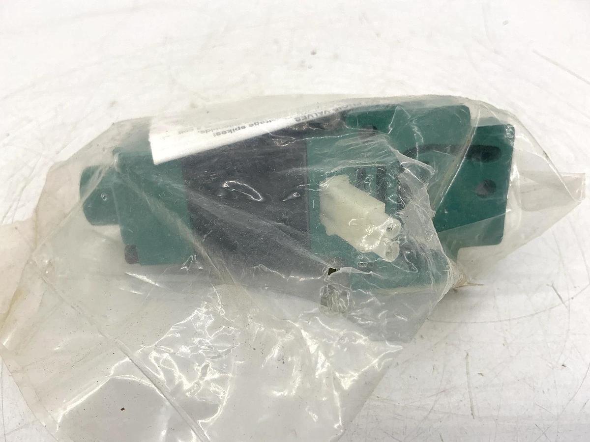 New Numatics 202-384 Solenoid Coil 0.15A 110/120VAC 50/60HZ