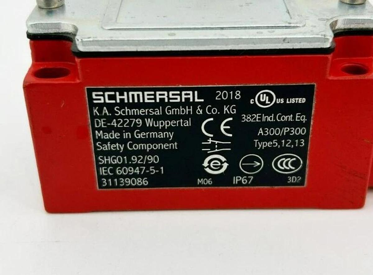 New Schmersal SHG01.92/90 Snap Action Safety Switch - No Box