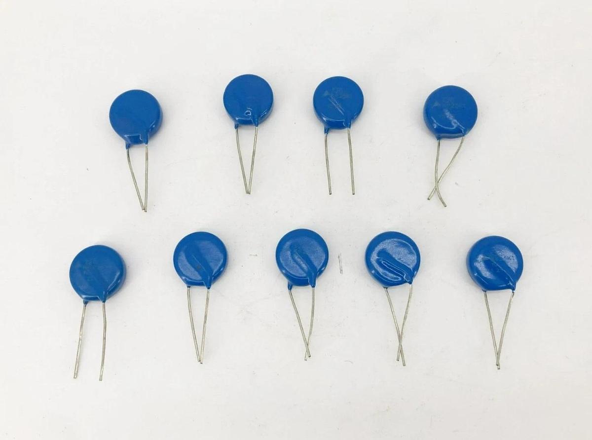 Lot of 9 New EPCOS S20K625K1 Varistors 1KV 10KA 625V B72220P3621K101
