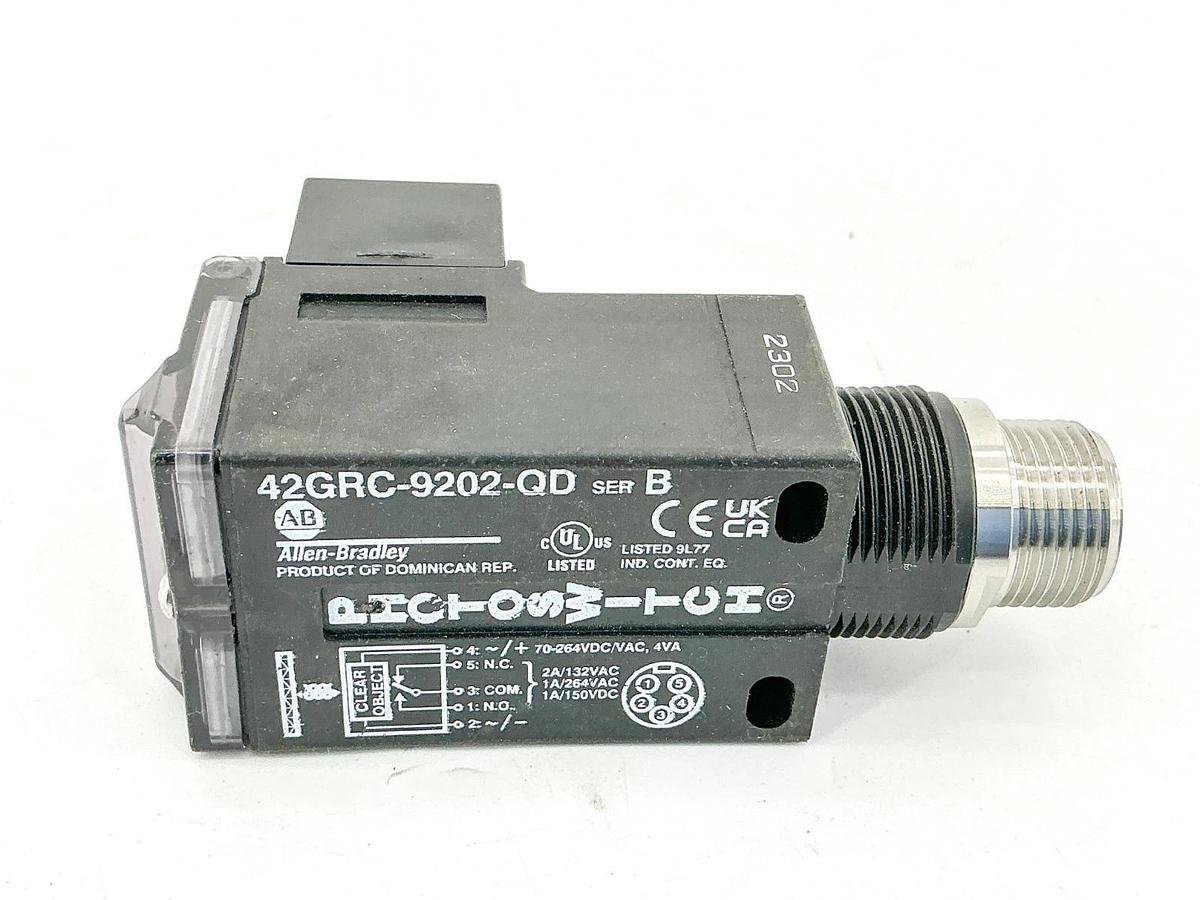 New Allen Bradley 42GRC-9202-QD Photoswitch Sensor 70-264VDC 4VA Ser.B - No Box