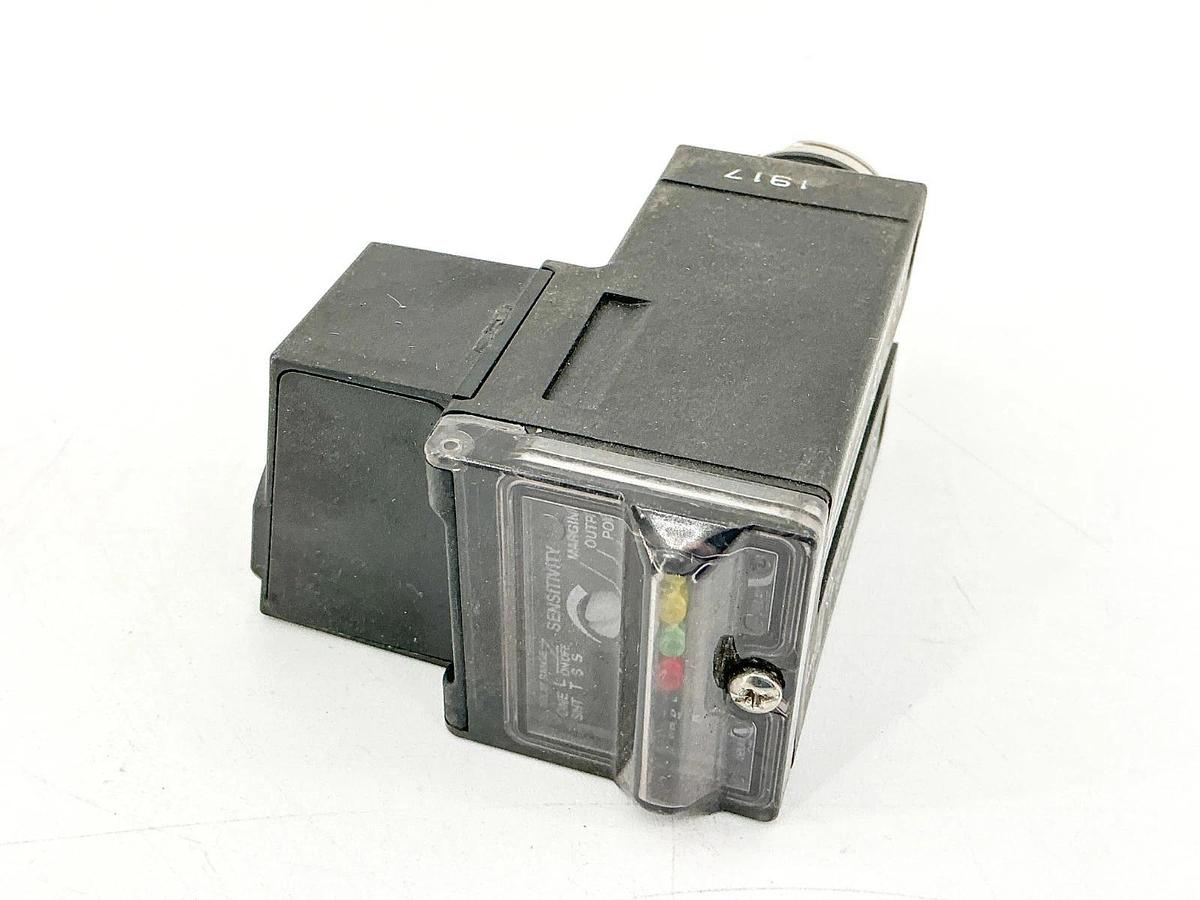 New Allen Bradley 42GTC-9203-QD1 Photoswitch Sensor 264V 300mA Ser.B - No Box