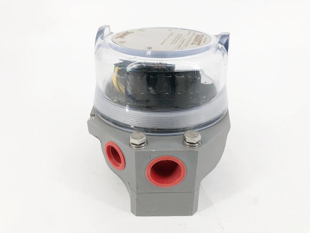 New Stonel QG2WC02SRA Limit Switch 1A 125VAC 4-20mA 10-40VDC - No Box