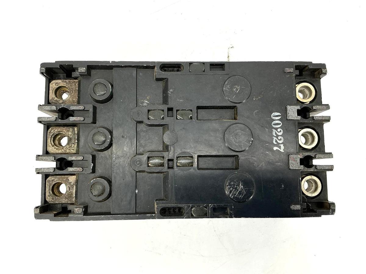 Used Westinghouse LB3400F Circuit Breaker 3P 300A 600VAC MISSING SWITCH