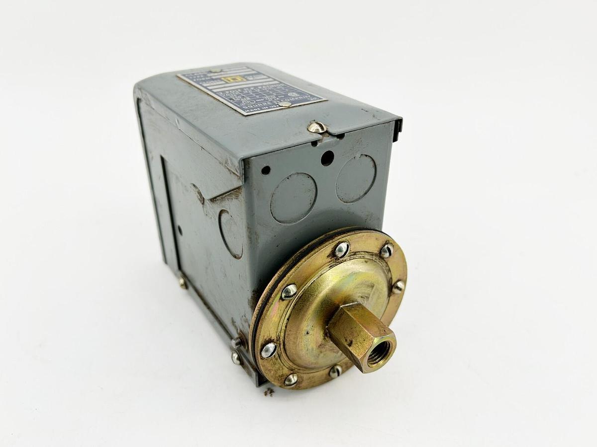 Used Square D 9013-ASG-8 Pressure Switch Close 80 Opens 100 2P 575V 3PH