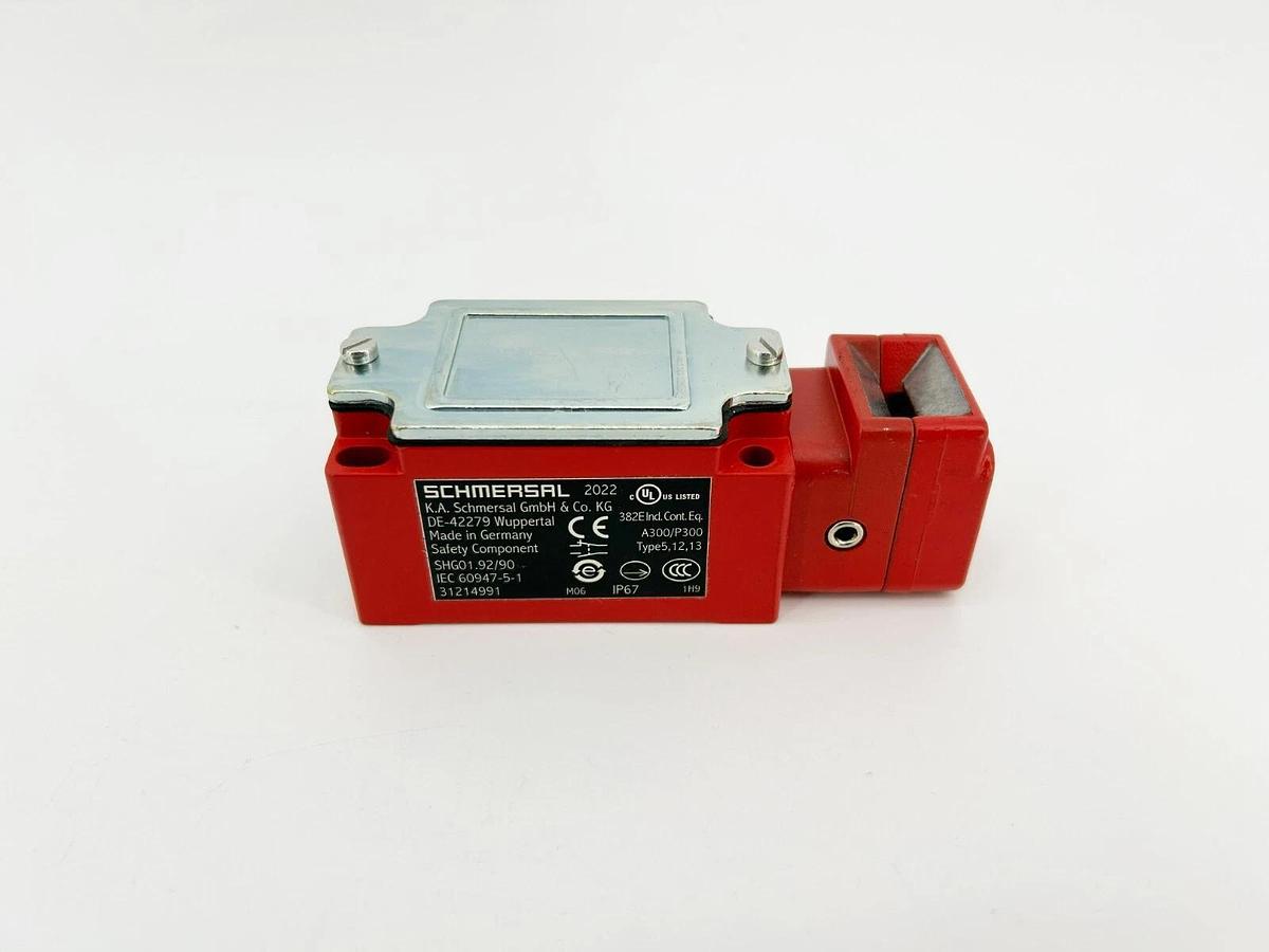 New Schmersal SHG01.92/90 Snap Action Safety Switch - Missing Hardware