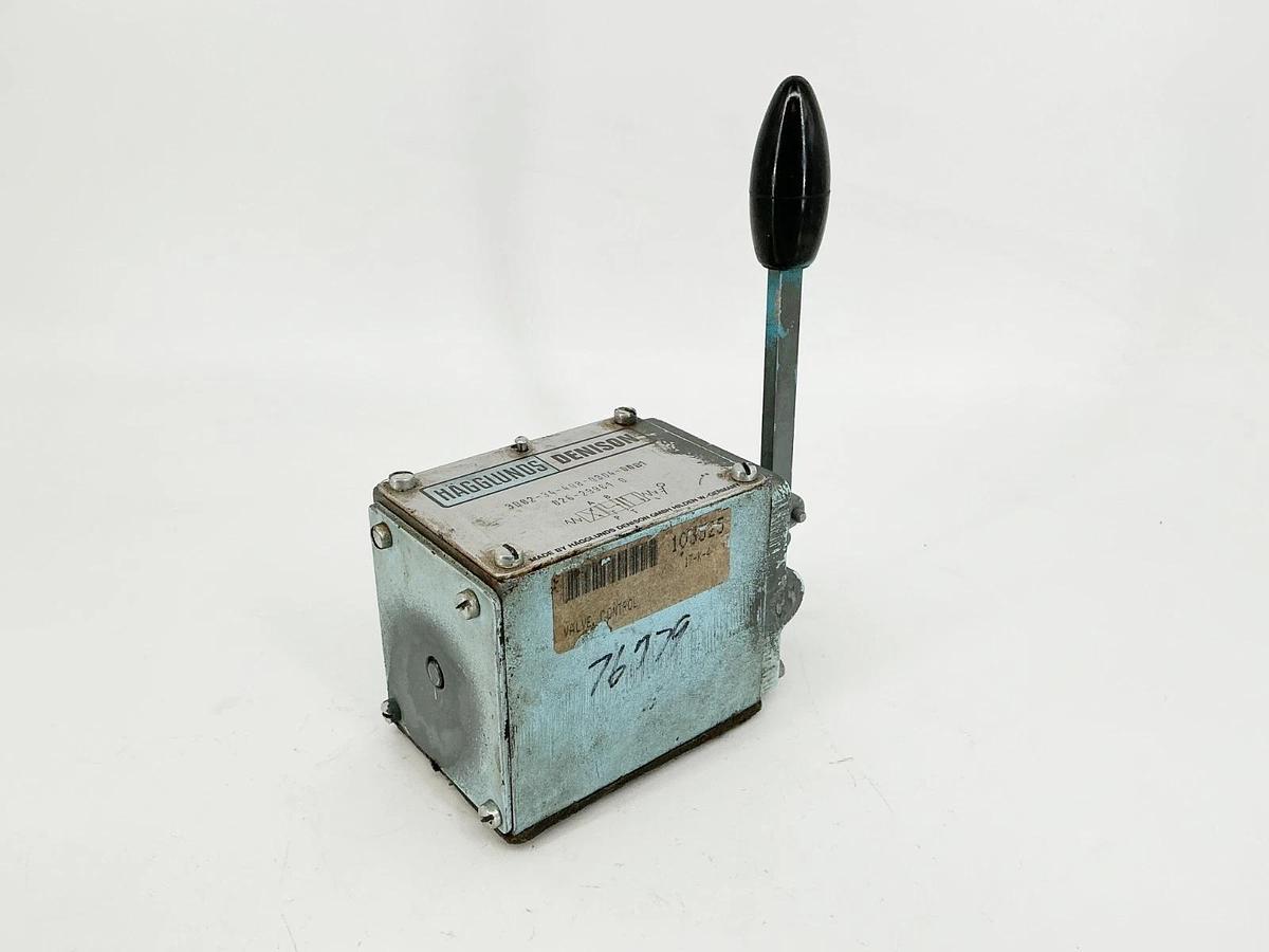 Used Denison 3D02-34-408-0304-00B1 Directional Control Valve 026-29961 0