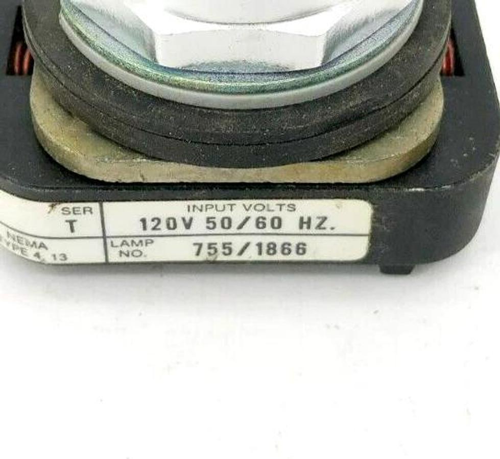 New Allen Bradley 800T-FXNP16 A7 Pushbutton Momentary 120VAC - No Bulb
