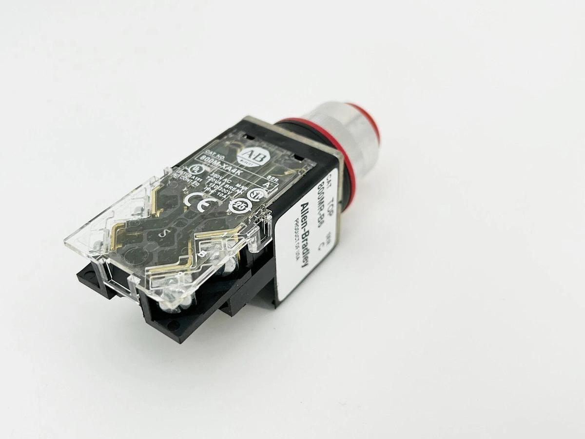 New Allen Bradley 800MR-B6A4K Pushbutton Momentary Contact Red Ser.C - No Box