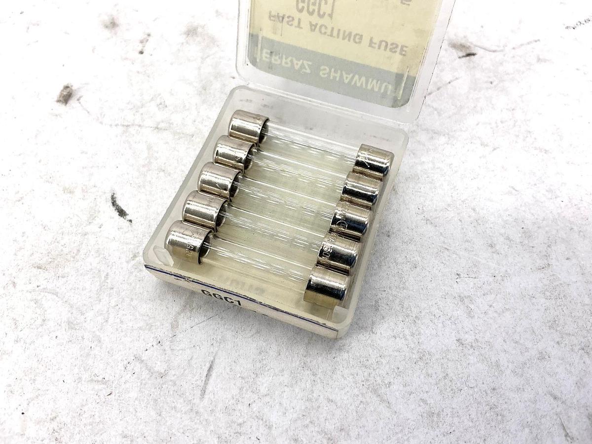 Lot of 15 New Ferraz Shawmut GGC1 Fast-Acting Glass Fuse 1A 250V
