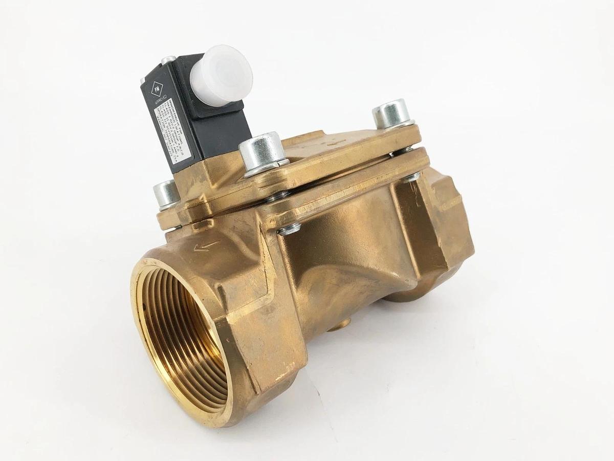 New Burkert 0281 A 5/2 FKM BR Valve 2-1/2" NPT 120V 00450676 49Z8 - No Box