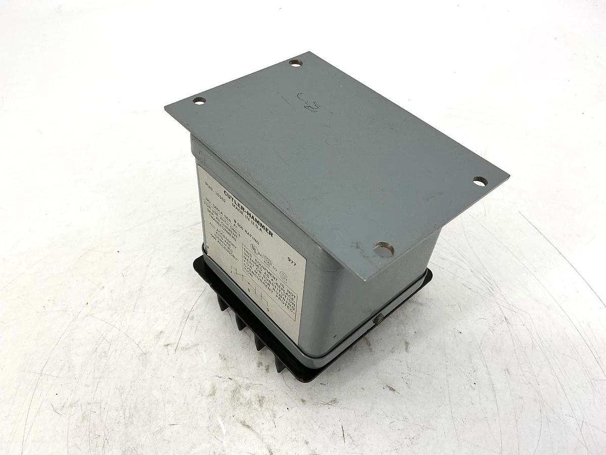 Used Cutler-Hammer D60LA Ser A1 Adjustable Current Relay 600VAC 50/60HZ
