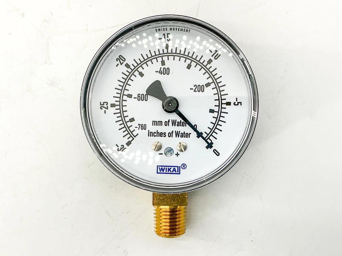 New Wika 9852344 Pressure Gauge -30-0" H20 1/4"NPT 2.5" Face 611.10 2,5"