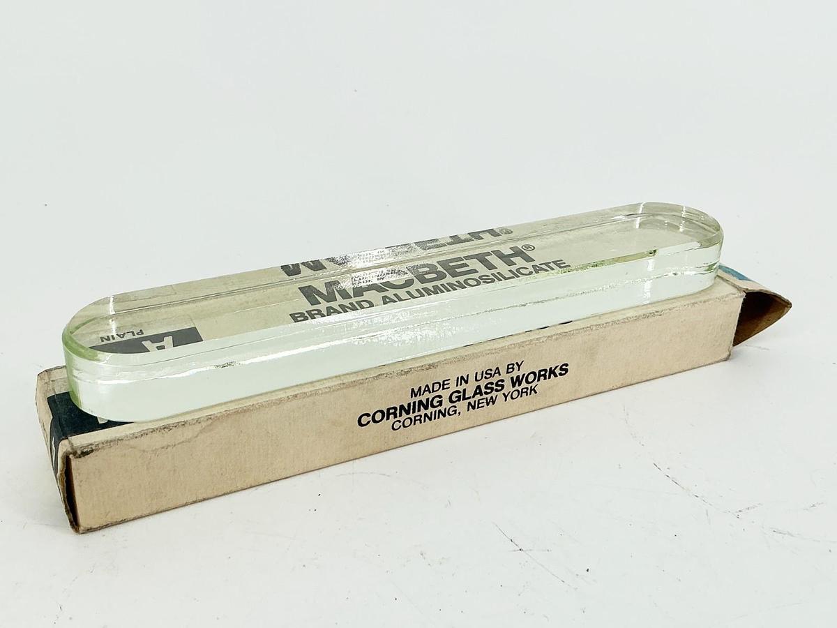 New Macbeth Gauge Glass A4 Plain 7.5"