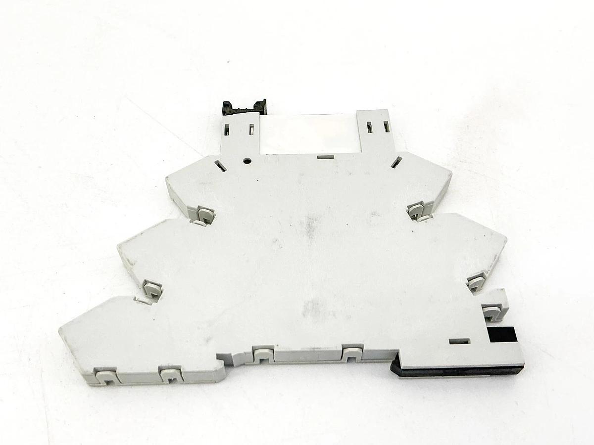 New Lot of 2 Allen Bradley 700-HLT2Z Terminal Block Relay 110/125V Ser.A -No Box