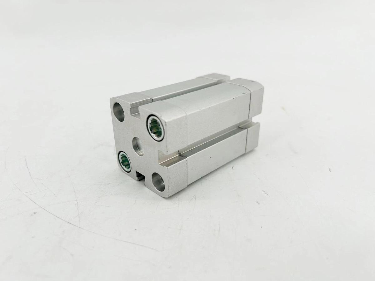New Festo ADN-25-30-I-P-A-S6 Pneumatic Cylinder 10Bar K560 536250