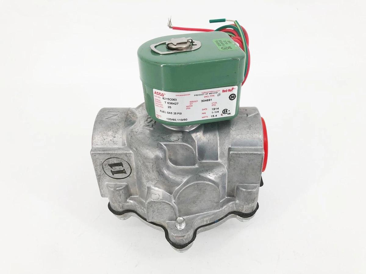 New Asco 8215C063 Solenoid Valve 110/120V 15.4W 25psi - No Box