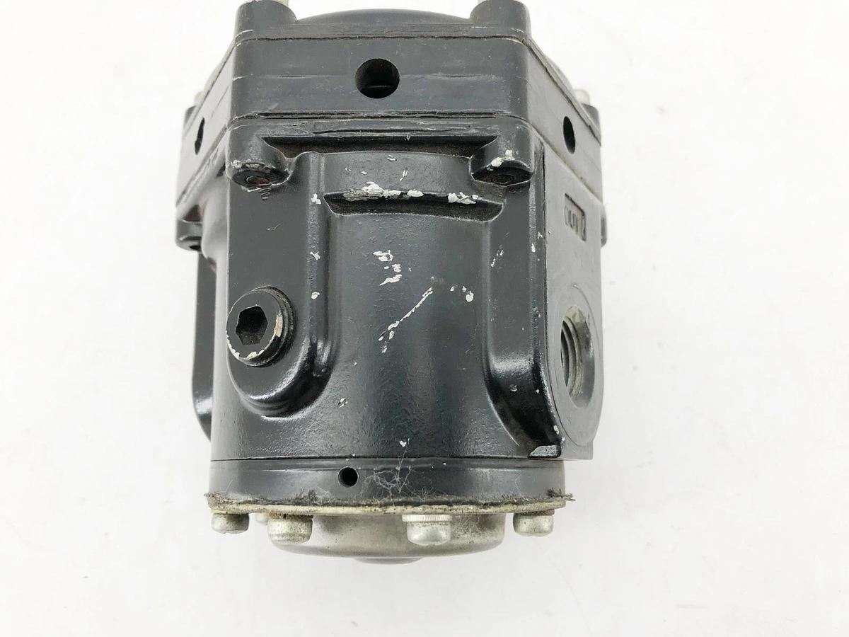 New Fairchild 4533 Volume Booster 250psi Model 4500 - No Box