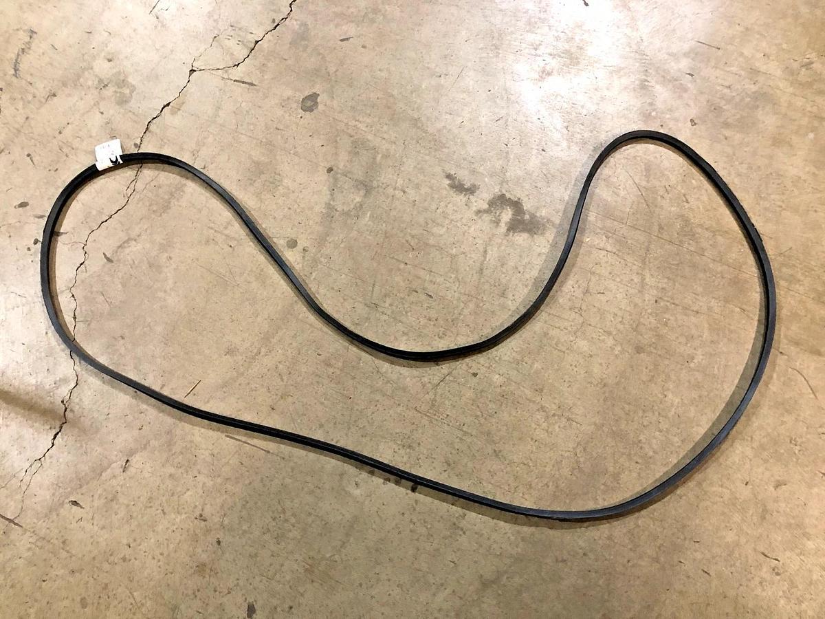 New Gates B158 Hi-Power II V-Belt 9003-2158 - No Box
