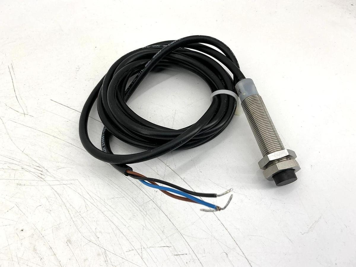 New Eaton E57P-12UPN4-C2 Ser M1 Inductive Sensor 3-Wire 10-48VDC NO Cable 2meter