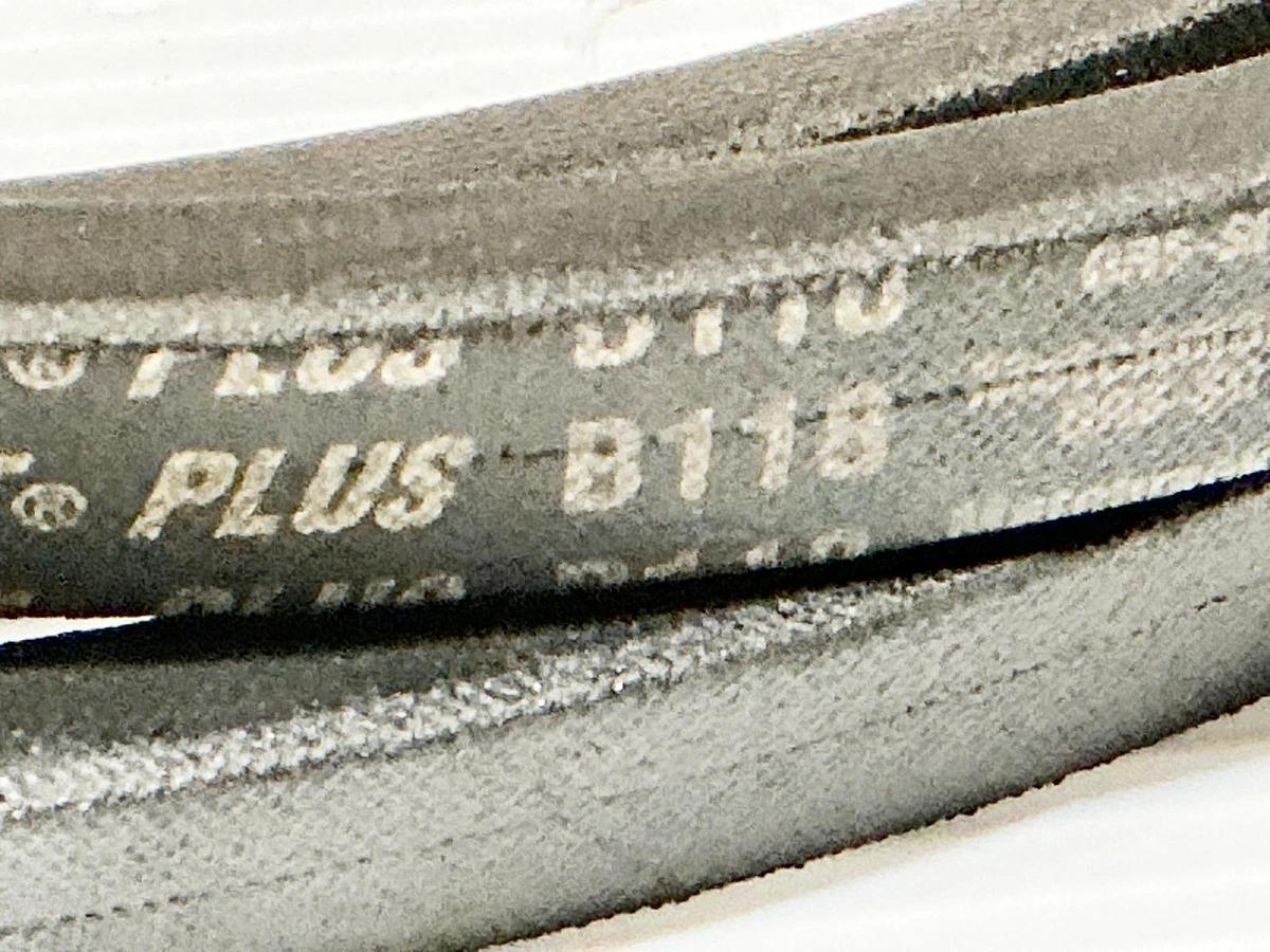 New Goodyear B118 HY-T V-Belt 121" Length 0.66" Width - No Box