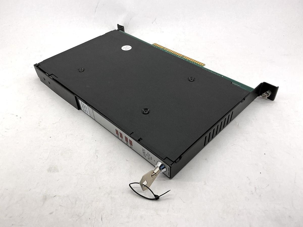 Used Siemens 530T-1112 Series 500 Controller w/ Key #T85 Included