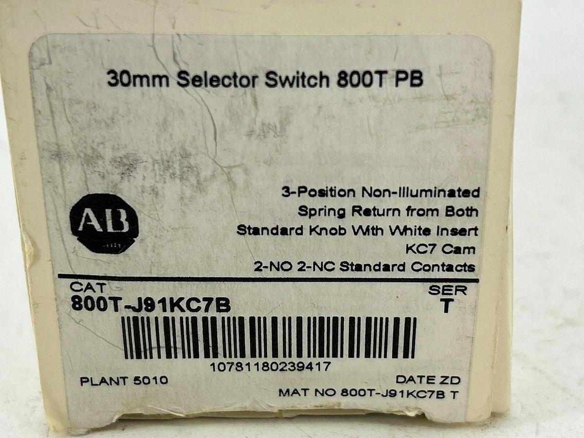 New Allen Bradley 800T-J91KC7B Selector Switch 3 Pos Spring Standard Knob