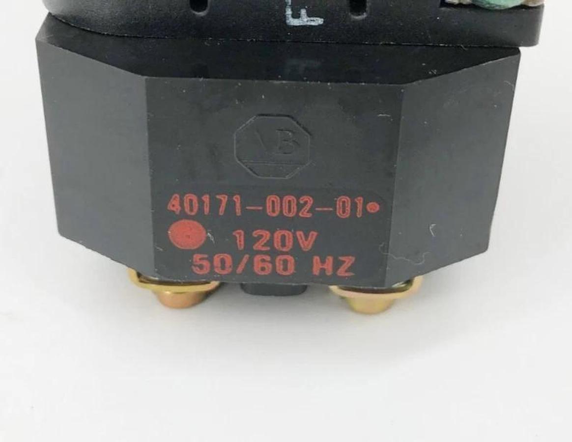 New Allen-Bradley 800T-16HX2KB6AX Ser. U Illuminated Selector Switch 2-Pos 120V