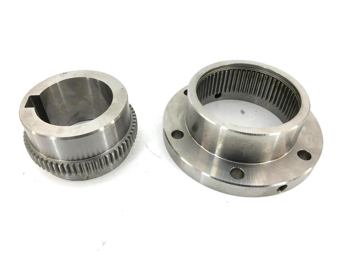 New Ameridrives 015611-22 Flex Hub and Sleeve 3-1/2" Bore 8-1/4" Flange