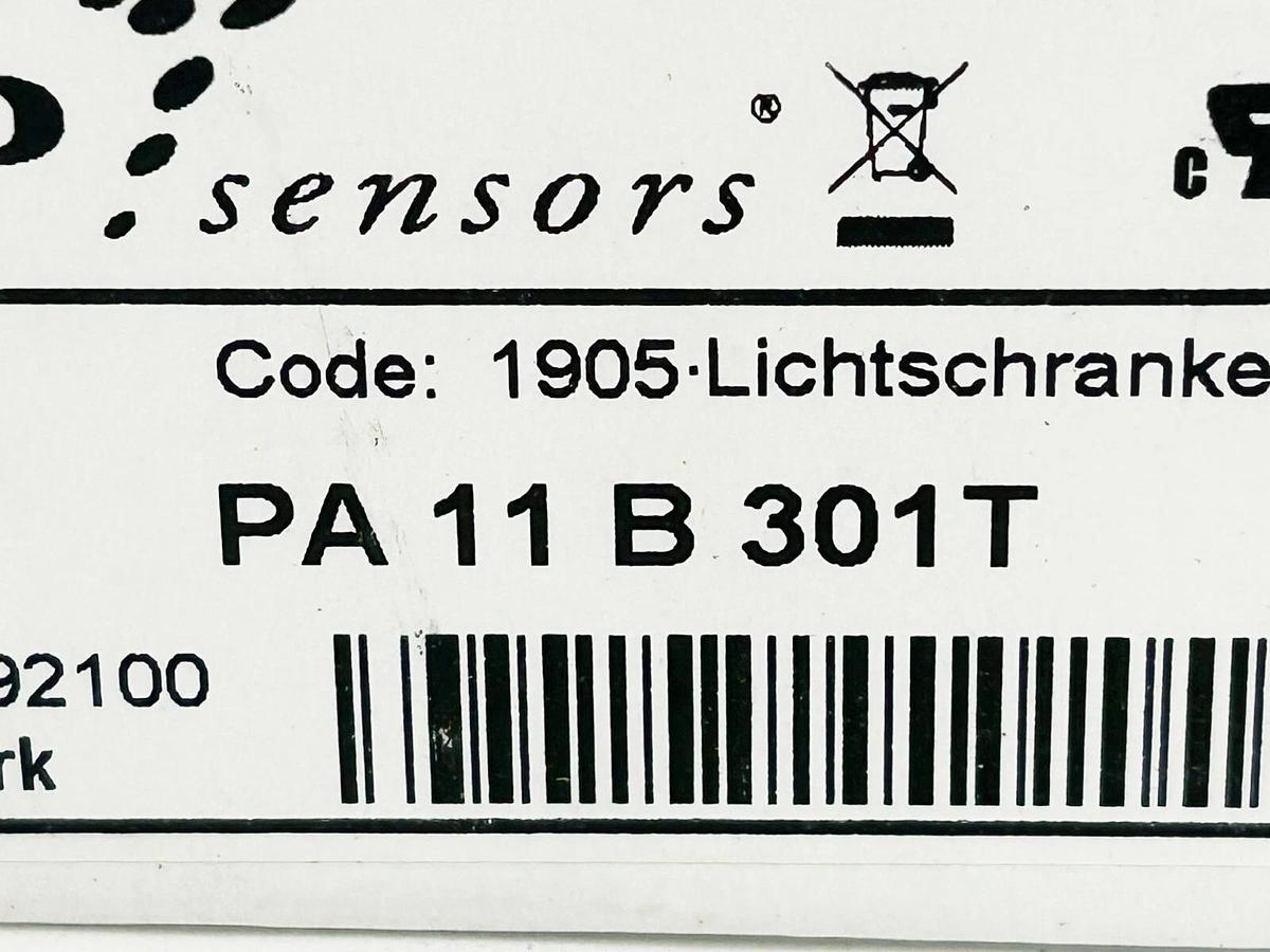 New Telco PA-11-B-301T Remote Sensor Amplifier 115Vac 11P 70MM Range - Sealed