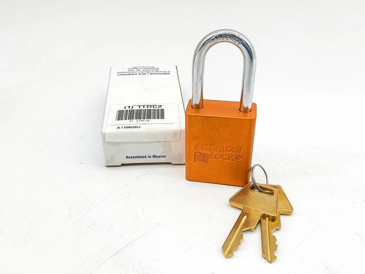 New Lot of 2 American Lock A1106ORJ Orange Aluminum Safety Pad Lock 1TDC2