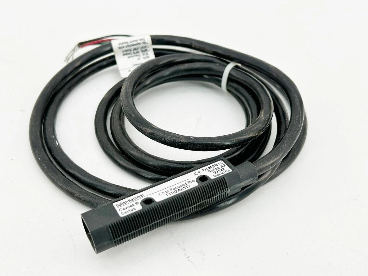 New Cutler Hammer 13102A6517 Diffuse Reflective Sensor 250MA 10-30VDC 6' Cable