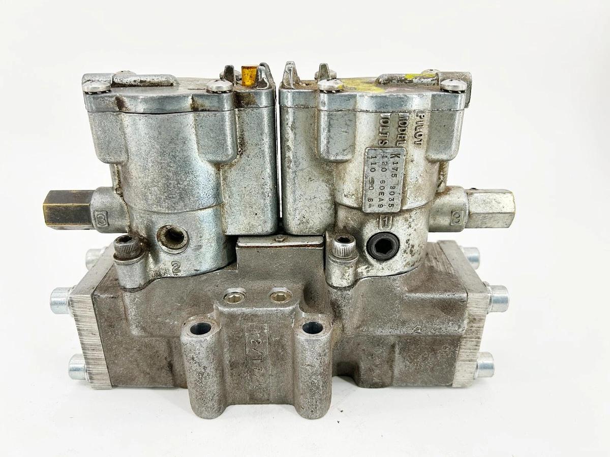 Used Schrader Bellows L5155910253 Solenoid Valve 120Vac 1/2 4W2P DBL
