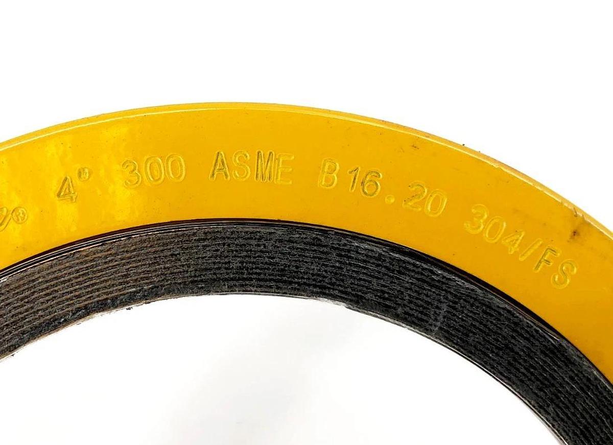 Lot of 2 New Flexitallic 4" 300 ASME B16.20 304/FS Spiral Wound Gaskets - No Box