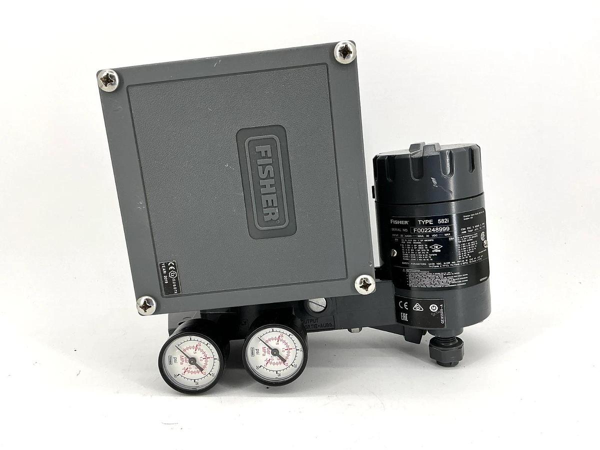 New Fisher 3582i Pneumatic Valve Positioner / Converter 3-15PSI 30V 582i -No Box