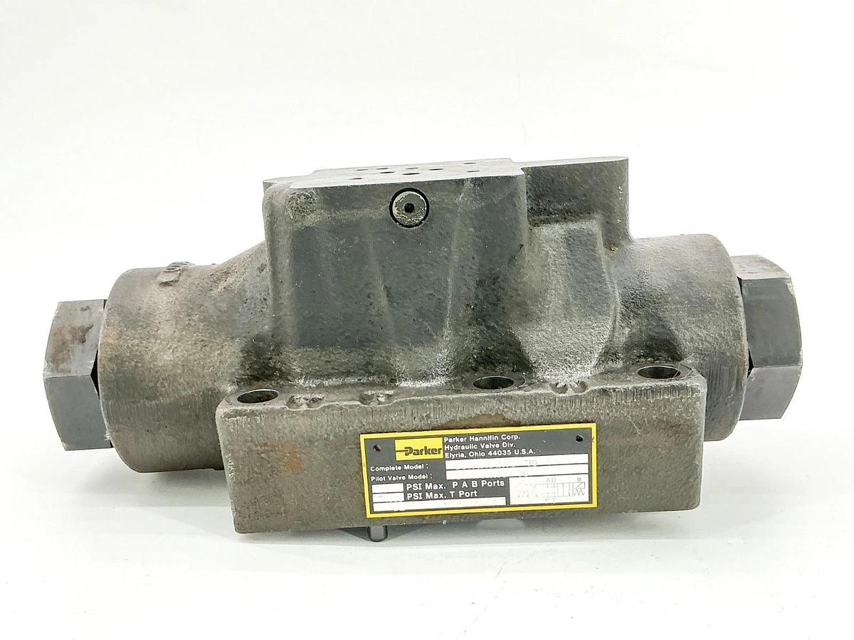 Used Parker D61VW1C4NYC-70 Valve Base Only 1500PSI D1VW4CNYC-70