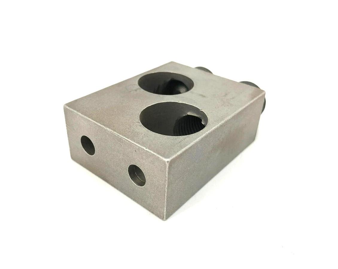 New Ilsco D3168 Terminal Lug, (2)500MCM-4/0, AL9CU