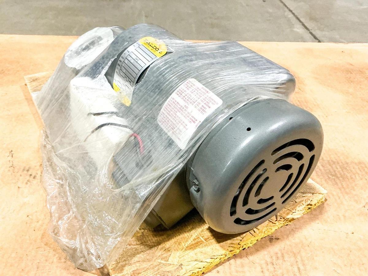 New Baldor 6422014 Gear Motor .42 HP 1PH 115V 20:1 Ratio 85RPM 33E303W506K1