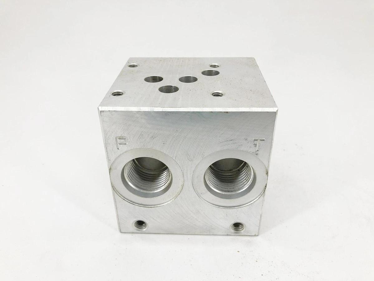 New Daman Products AD05P013S Hydraulic Valve Manifold